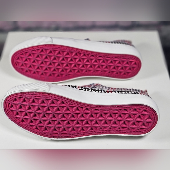 Corkys Multi-Houndstooth Babalu Slip-on Sneakers - Picture 7 of 8